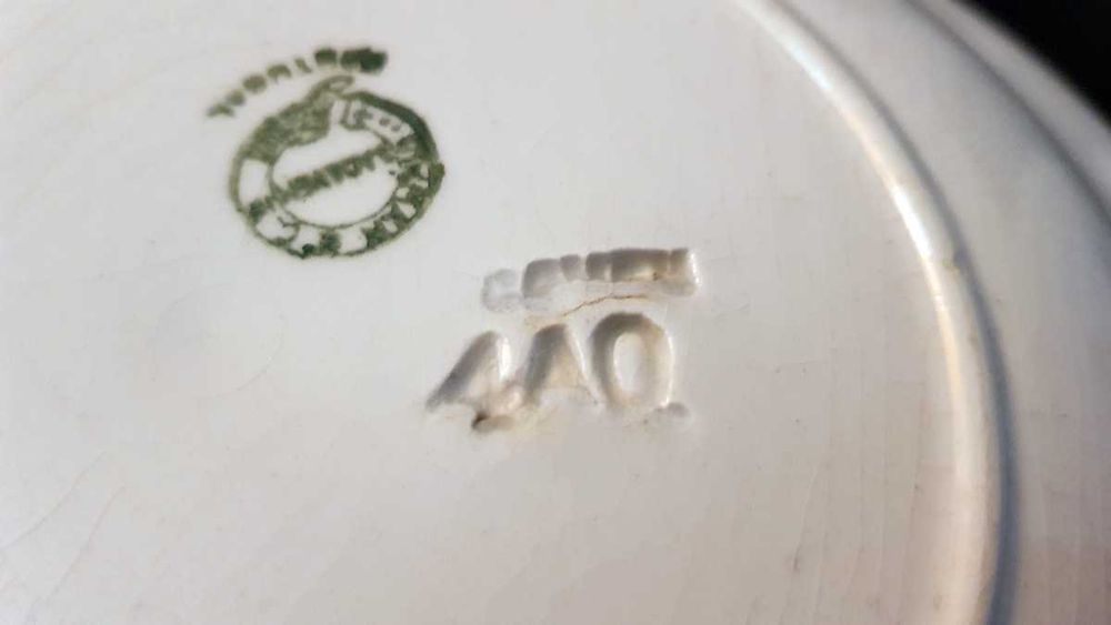 3 pratos sopeiros Fábrica de Sacavém Gilman motivos florais 1930