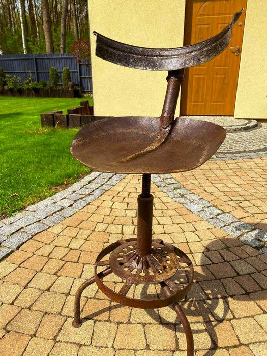 Krzesło, hoker w stylu industrialnym, antyk, vintage