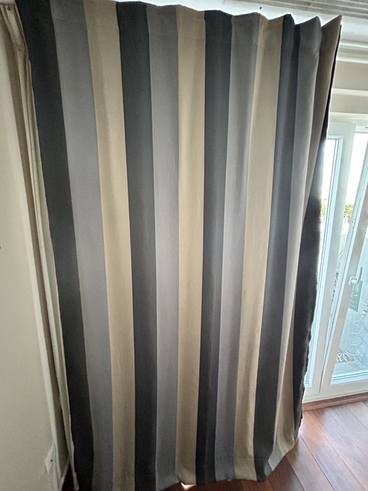 4 Cortinados e quadros e banco Ikea