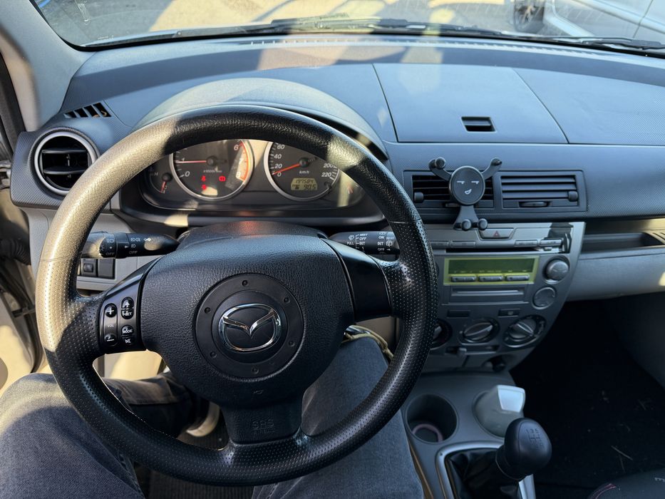 Mazda 2 1.25 i Bom estado
