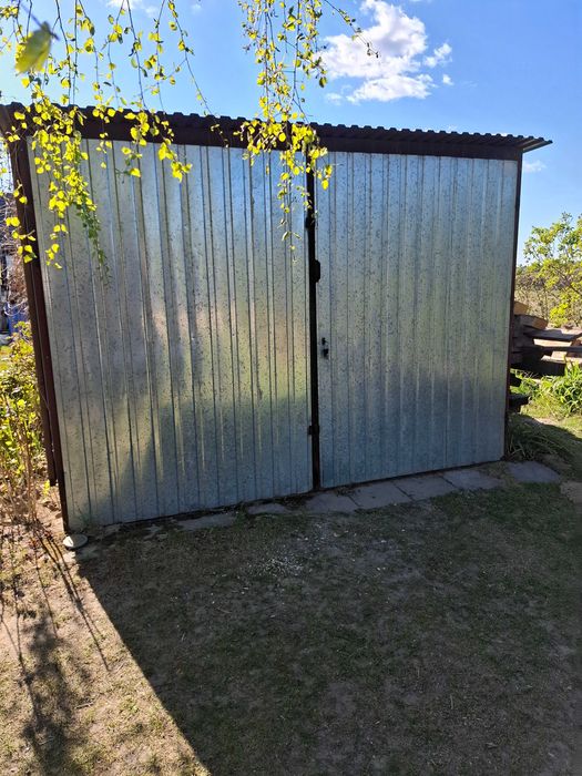 Garaż blaszany używany 3m x 5m,