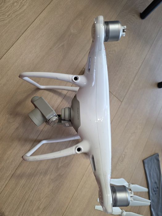 Dron DJI Phantom 4 Pro FULL Zestaw
