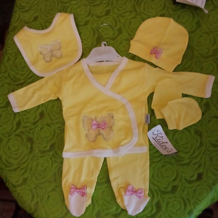 Набор для новорожденных,комплект