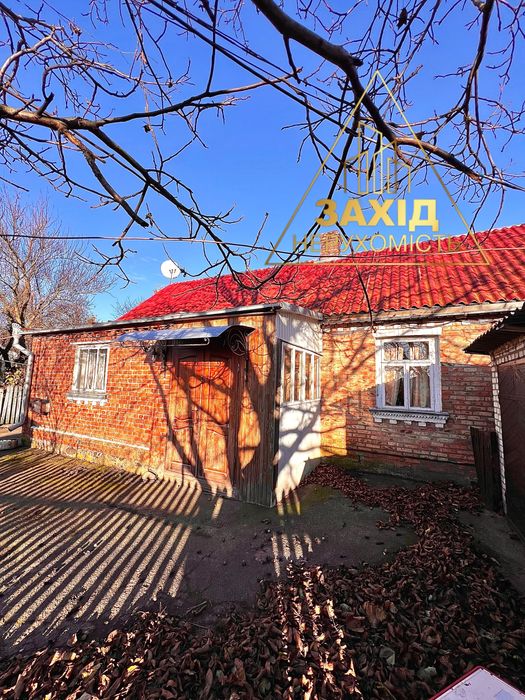 Будинок з ділянкою 51,6 сотих у с. Сирники 10 км до м.Луцьк