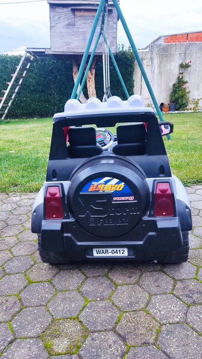 Vendo jipe para criança  Feber xstorm a bateria