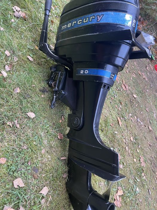 Двигун лодочний мотор Mercury