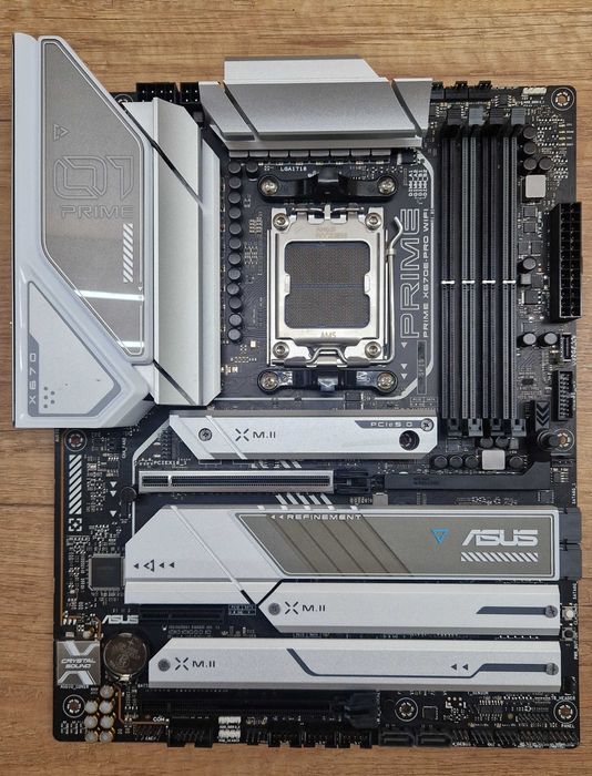 Płyta główna ATX ASUS X670E-PRO WIFI box gwarancja nr. 406115