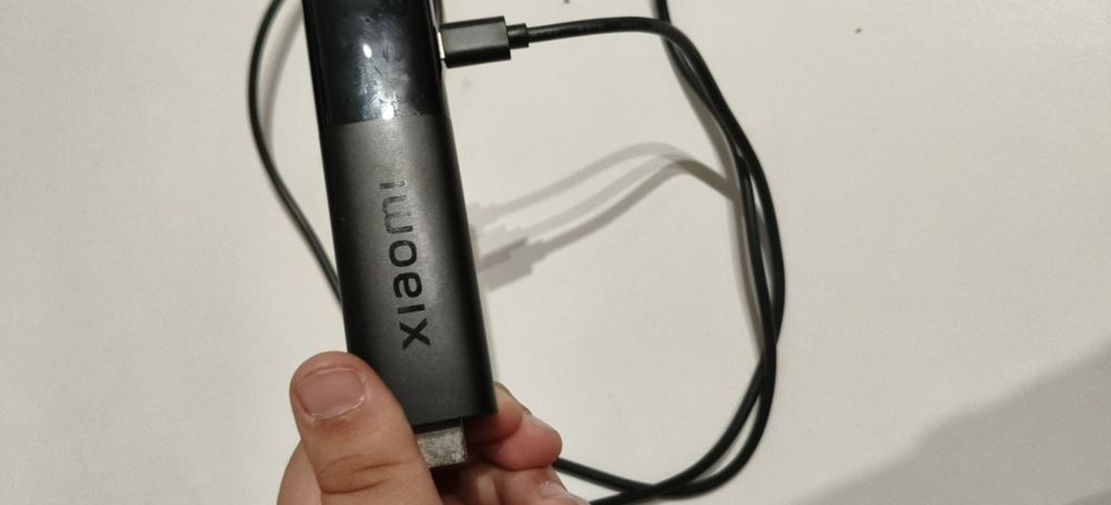 Adaptador Xiaomi para TVS não Smart com comando e fonte