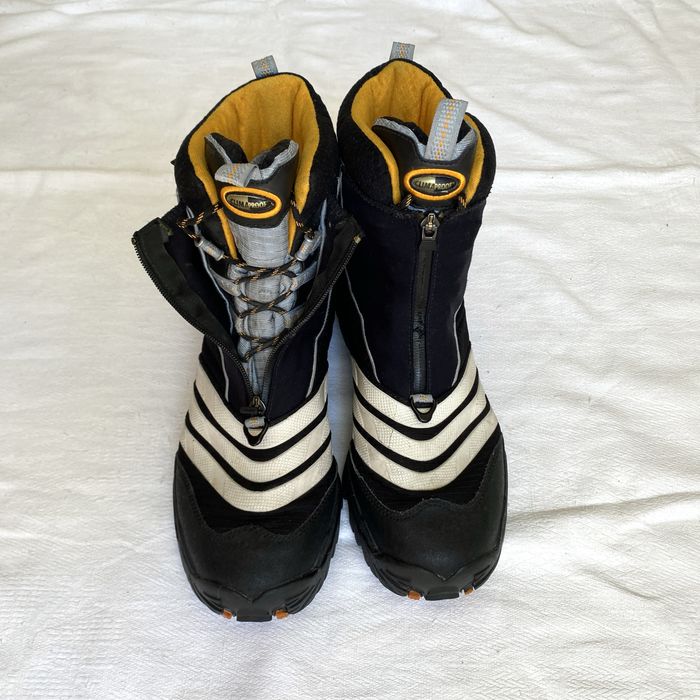 gore tex shoes - купити товари моди та стилю - Ціна на OLX.ua