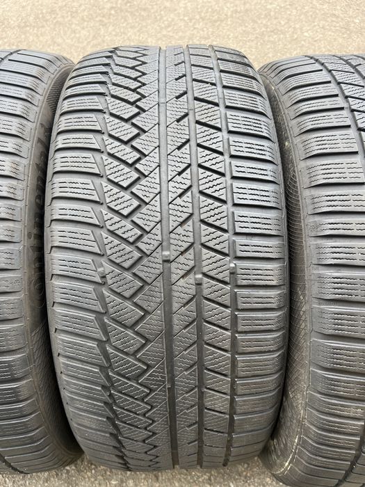 Резина зимова  285 45 r21 continental