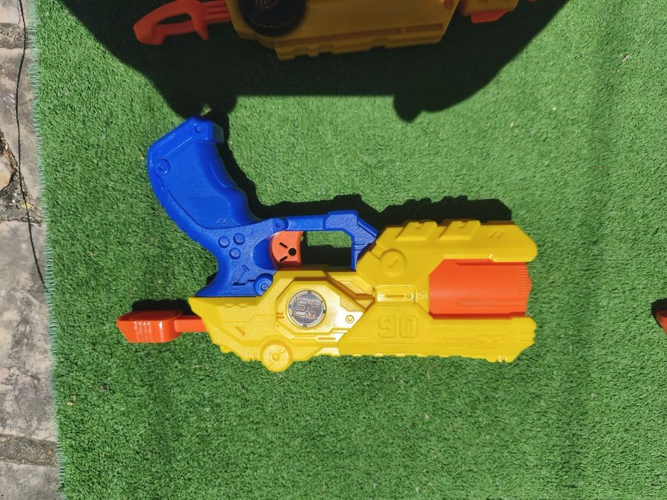 Nerf 5 pistolas usadas