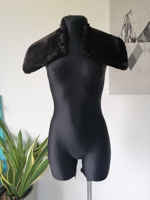 Etola / kołnierz / bolerko futrzane. Futerko na ramiona. Ciepłe.