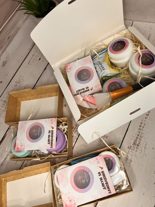 Косметика CHRISTINA на розпив/ розлив Бокси подарункові