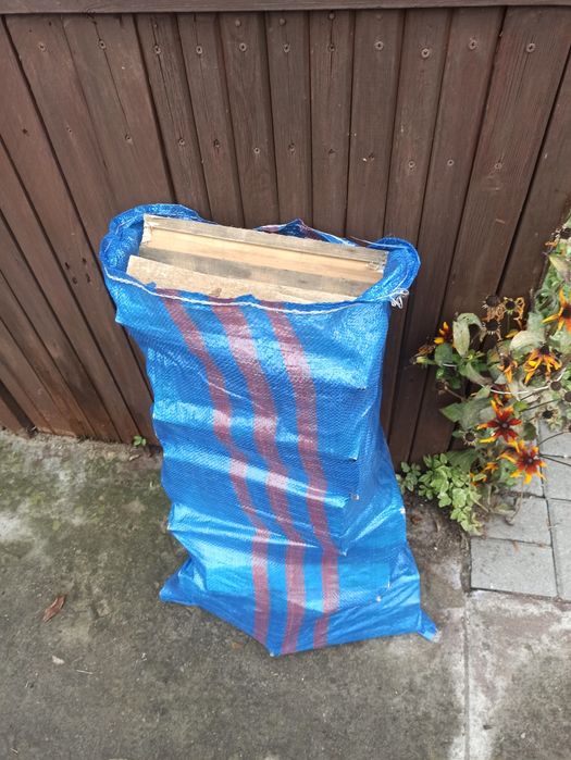 Sprzedam drewno opałowe.