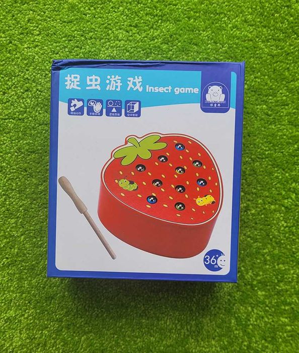 Montessori gra magnetyczna złap robaczki truskawka