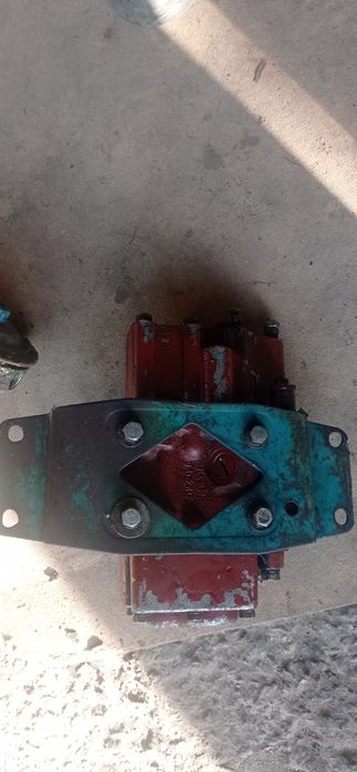 Розподільник р75