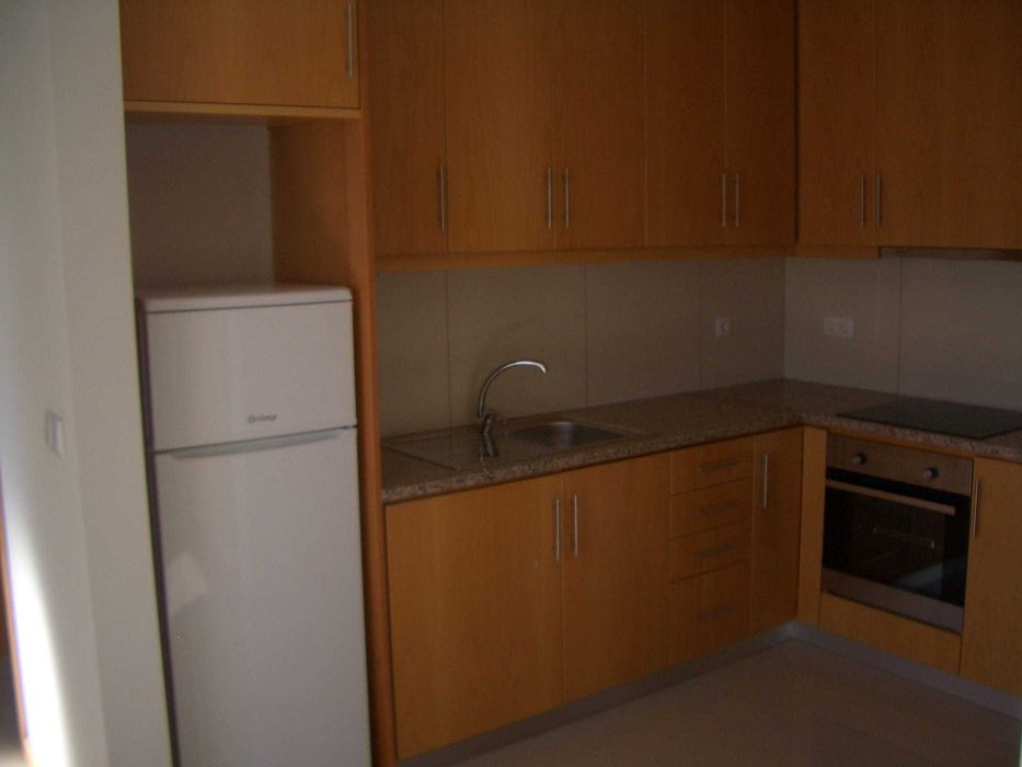 Apartamento T1 arrendar em Valença