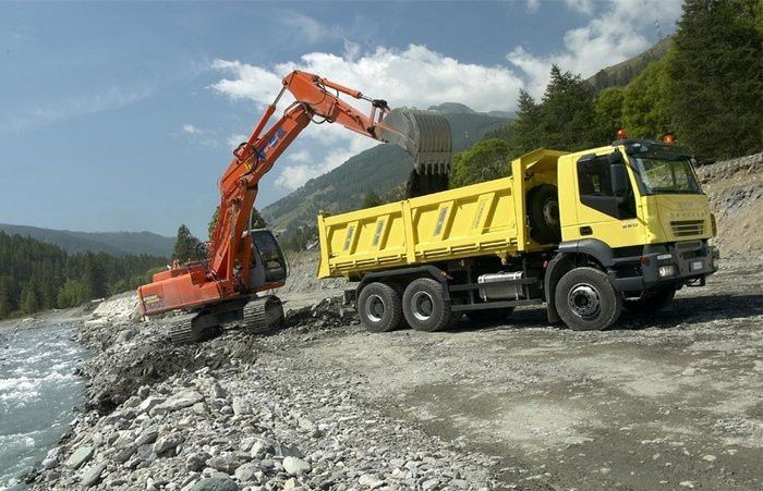 ЩЕБЕНЬ ПЕСОК ОТСЕВ ШЛАК СОЛЬ бег навал мешок НДС Услуги Самосвала