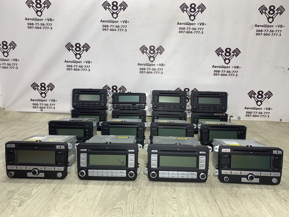 Магнітола CD Радіо Passat Golf Oktavia Шкода Пасат
