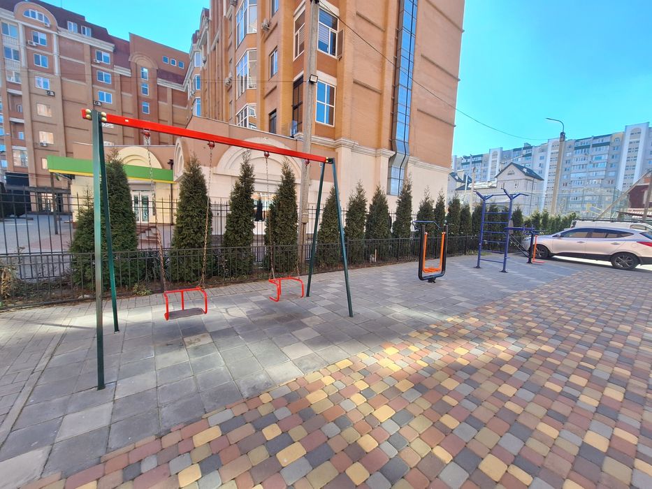 2ка, центр, Симфония 80кв. - 72000д. (і1