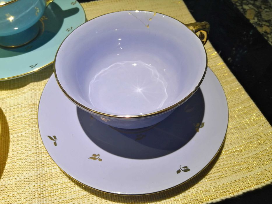 Conjunto 3 chávenas com pires R B Alcobaça década de 1930 (nº 775)