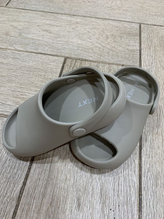 Crocs сабо Сандалі next