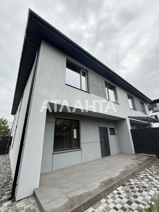 Продаж квадрексу в центрі Вишневого. Богдана Хмельницького.