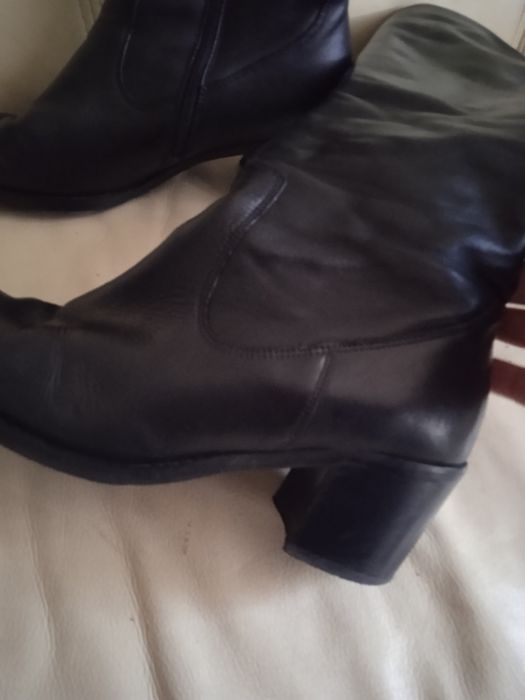 Buty ze skóry naturalnej Lasocki