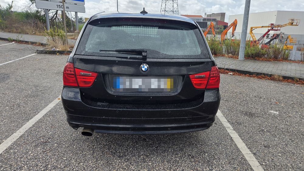 Bmw 318d Touring  143cv