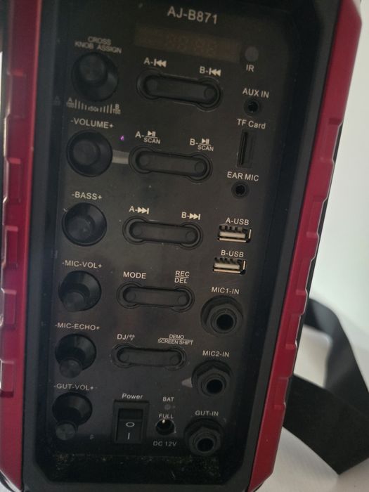 Coluna Portátil Bluetooth Recarregável Music Life AJ-B871