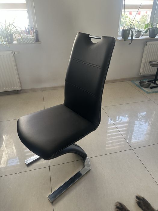 Krzesła 4 sztuki