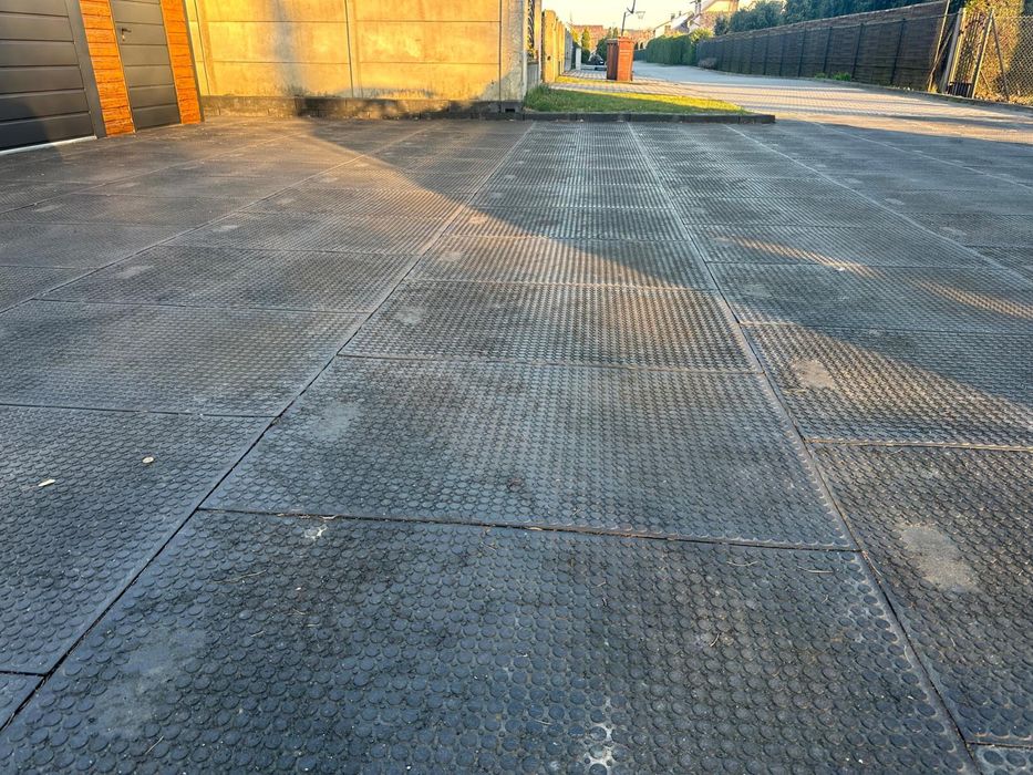 Maty sajenne , droga tymczasowa, płyta eventowa, podłoga przemysłowa