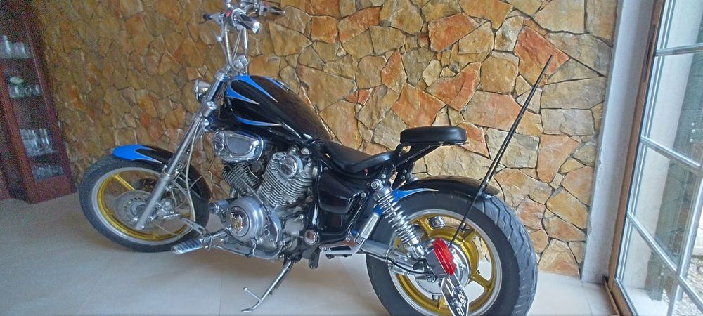 Virago XV1100 - Custom