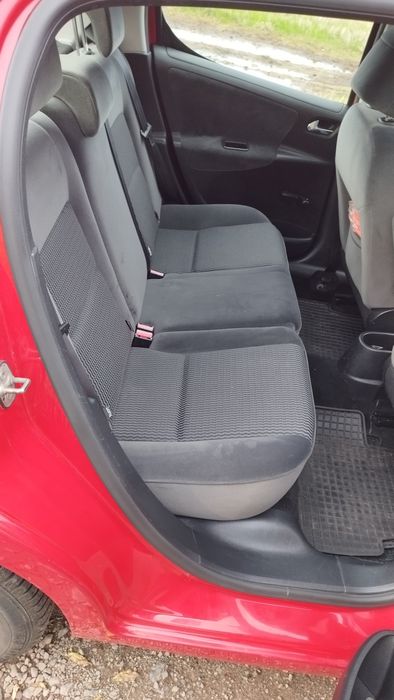 Peugeot 207 1,4 Benzyna