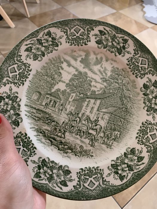 Piekny ozdobny talerz antyk