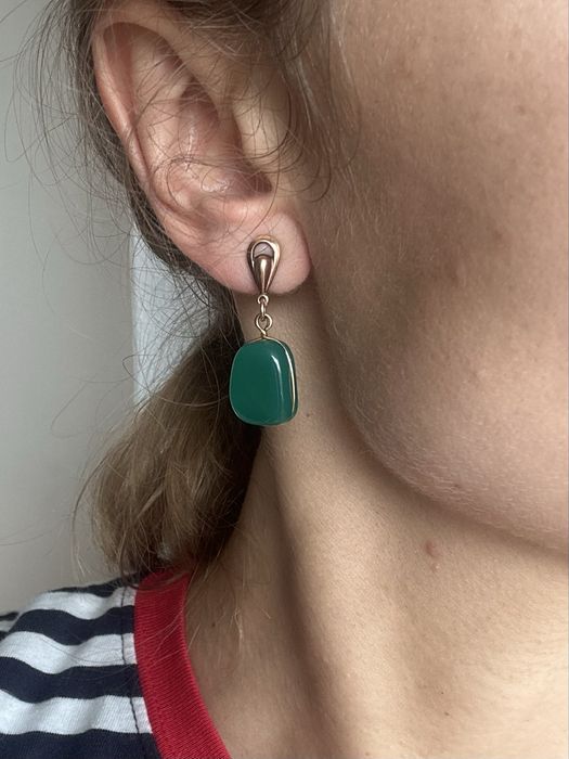 Вінтажні сережки-кліпси із зеленим натуральним агатом