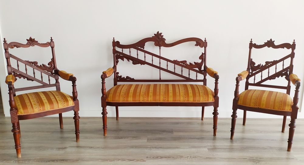 Cadeirões Mesas Arca Candeeiros