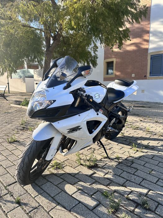 Suzuki Gsx-r 750 k6
