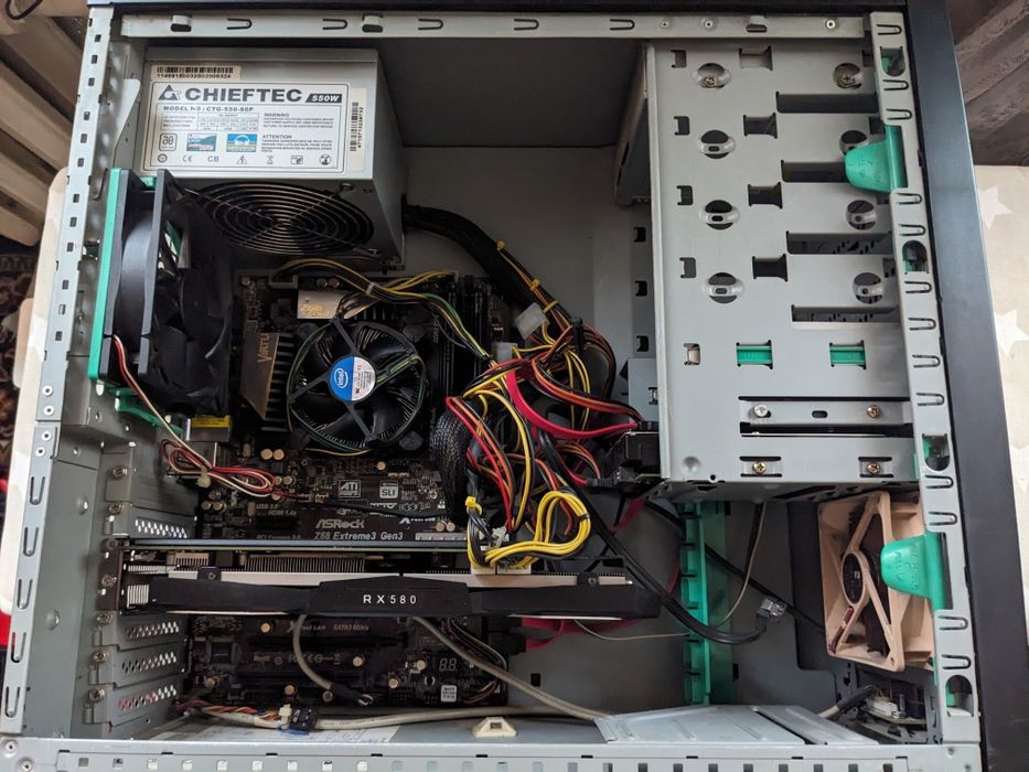 Игровой ПК xeon/RX 580