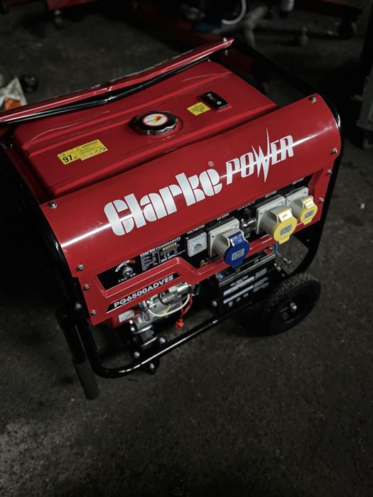 Продам генератор Clarke power  5.5
