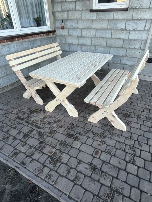 Meble ogrodowe drewniane