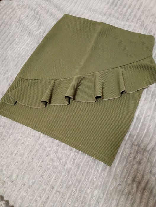 Spódnica zielona S M