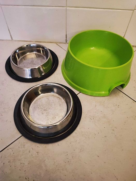 Tijela alta e outras tijelas inox e plástico para gato