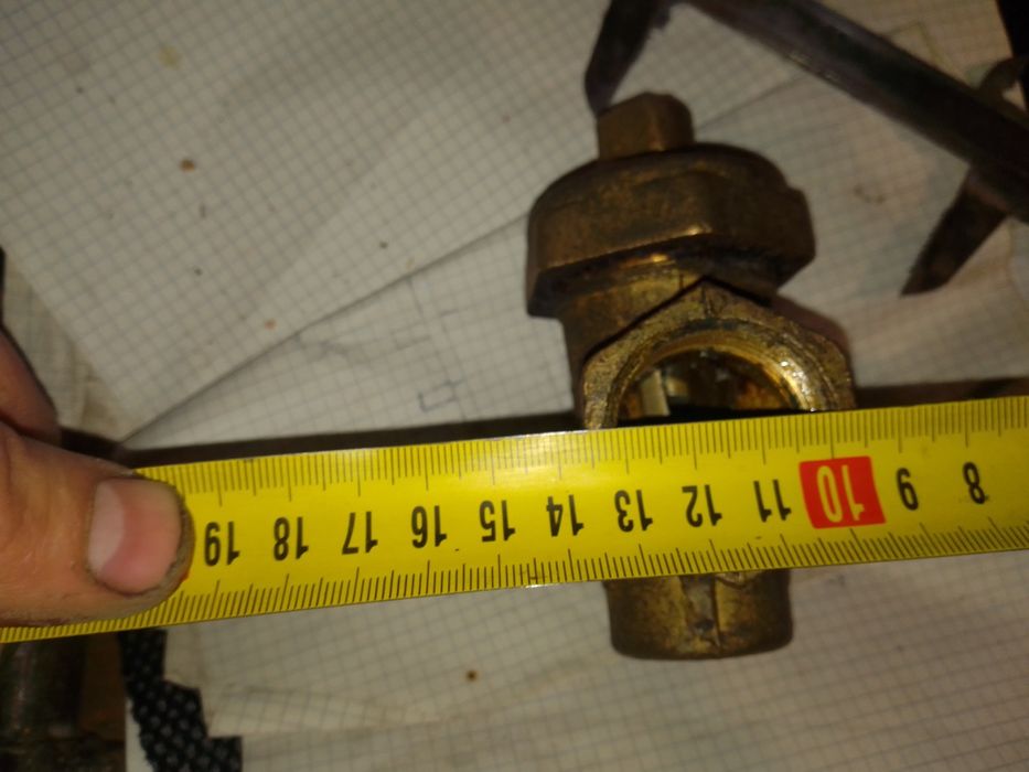 Кран конусный. Дюймовый