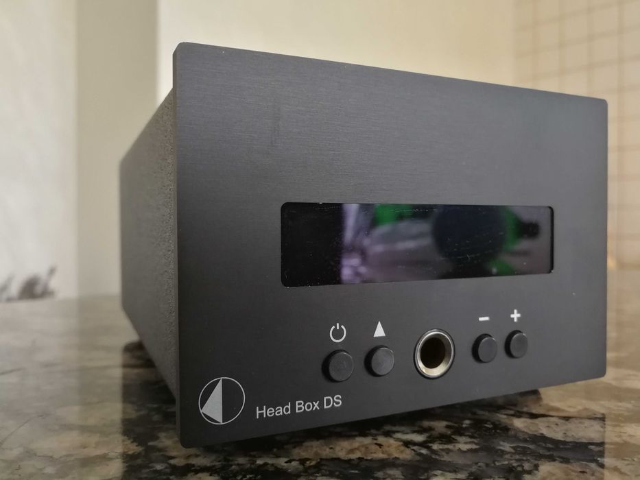 Pro-Ject Head Box DS цап + усилитель для наушников, Burr Brown 1792.