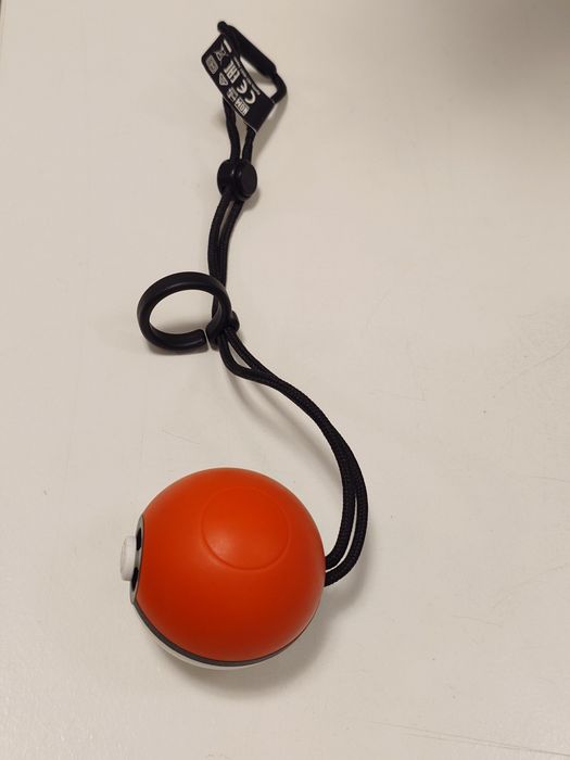 Pokemon Pokeball PLUS + Mew