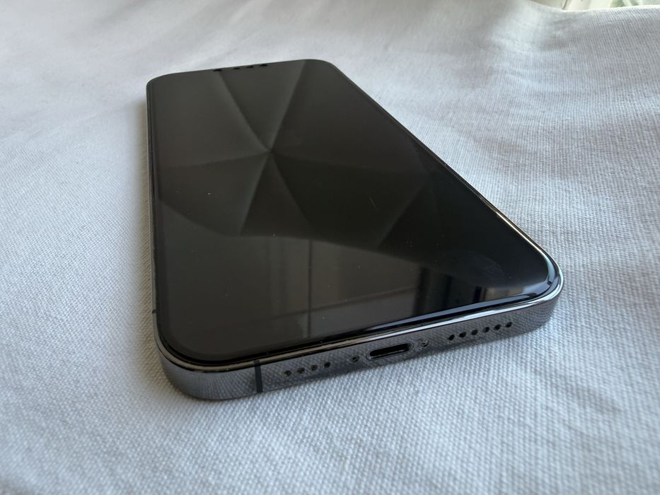 iPhone 13 Pro Max 128GB – Excelente estado + Proteções novas