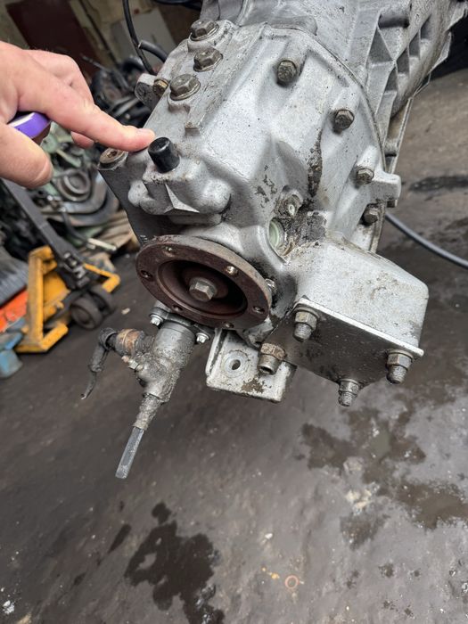 КПП mercedes vario 512 612 812  sprinter ом602 2,9 роздатка ком