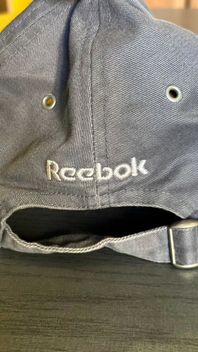 Czapka Rebook Szara