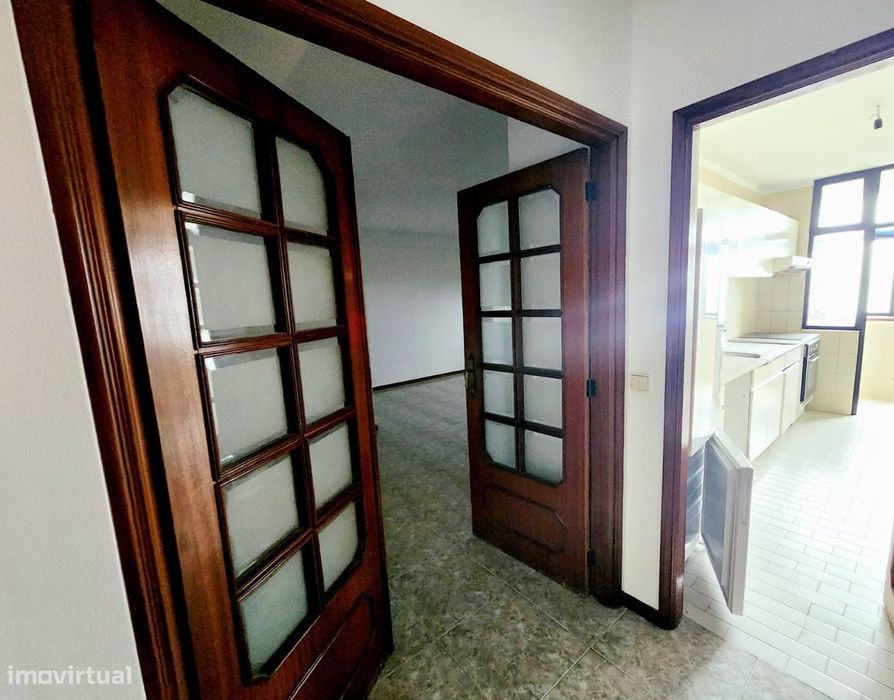 Apartamento T2 em Vilar do Paraíso